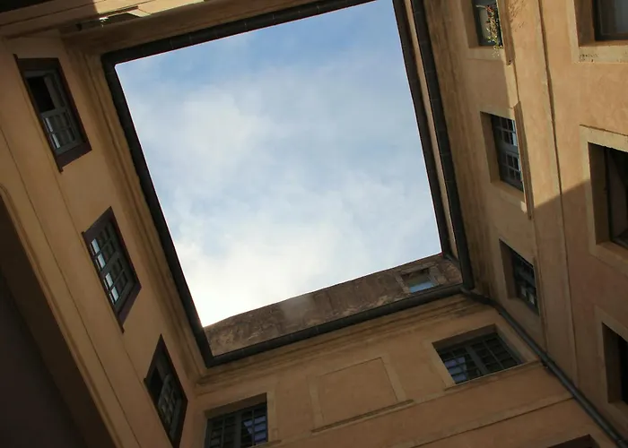 La Place Zen - Free Wifi - Center * Nîmes